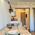 Duplex Confortable Avec Climatisation Et Cour - Menage Et Linge Inclus * La Rochelle (Charente-Maritime)