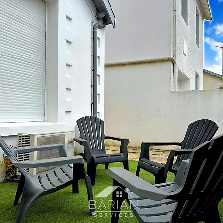 Semesterbostad Duplex Confortable Avec Climatisation Et Cour - Menage Et Linge Inclus